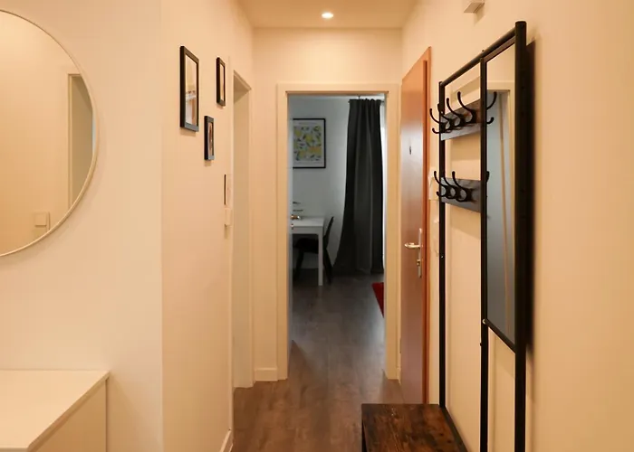 Apartament Moeblierte 3-zimmer-wohnung Nahe Duesseldorf In Duisburg-sued Duisburg