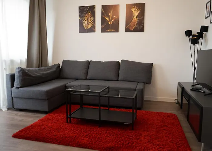 Moeblierte 3-zimmer-wohnung Nahe Duesseldorf In Duisburg-sued Appartamento Duisburgo